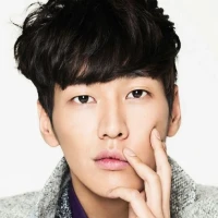 Kim Young Kwang