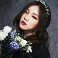 Lee Sung Kyung
