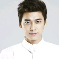 Li Yi Feng