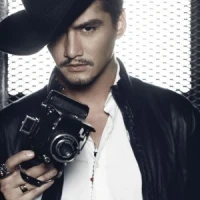Ananda Everingham