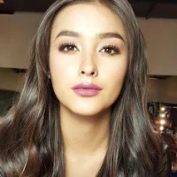 Liza Soberano
