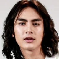 Ice Panuwat Premmaneenan